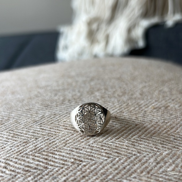 Sterling silver ring. - Picture 1 of 4